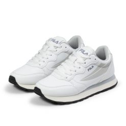 Buty sportowe damskie Fila Hypert. Białe buty sportowe na co dzień damskie Fila, bez wzorów, z materiału. Za 219.00 zł.