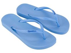 Japonki damskie Ipanema Anat Colors. Niebieskie klapki damskie Ipanema, bez wzorów, z materiału, bez obcasa. Za 52.99 zł.