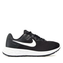 Buty do biegania Nike. Czarne obuwie do biegania damskie Nike, nike revolution. Za 239.99 zł.