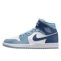 Buty do chodzenia dla dorosłych Air Jordan 1 Mid Blue. Niebieskie buty sportowe na co dzień damskie Jordan, bez wzorów, ze skóry, do koszykówki, Nike Air Jordan. Za 571.55 zł.