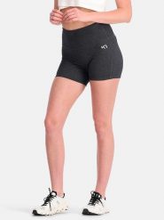 KARI TRAA Szorty funkcyjne "Julie" w kolorze czarnym rozmiar: XS. Czarne spodenki sportowe damskie Kari Traa, xs, z materiału, outdoorowe. Za 65.85 zł.
