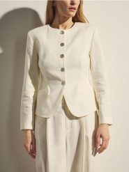 Marynarka z lnem - biały. Białe marynarki i żakiety damskie Reserved, l, bez wzorów, z tkaniny. Za 179.99 zł.