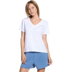 Koszulka damskie Skechers Stride Performance Tee. Białe t-shirty damskie Skechers, bez wzorów, z nylonu, bez kołnierzyka. Za 290.00 zł.