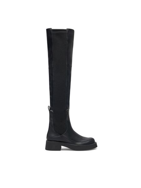 Desigual Muszkieterki 24WSTP04 Czarny. Czarne kozaki damskie Desigual, ze skóry, bez obcasa, na płaskiej podeszwie. Za 529.99 zł.