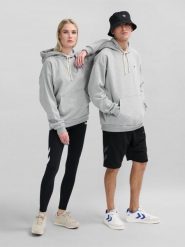 Bluza z kapturem Hummel Loose Bee. Szare bluzy sportowe damskie HUMMEL, na jesień, m, z aplikacjami, z bawełny, bez ramiączek, długie, z kapturem. Za 256.60 zł.