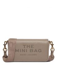 Marc Jacobs Torebka 2S4SMN080S02 Czerwony. Czerwone listonoszki damskie MARC JACOBS, bez wzorów, ze skóry, bez dodatków. Za 799.99 zł.