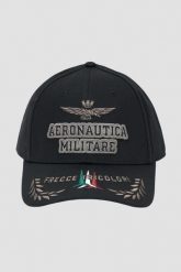 AERONAUTICA MILITARE Czarna męska czapka z daszkiem. Czarne czapki męskie AERONAUTICA MILITARE, bez wzorów, eleganckie. W wyprzedaży za 276.99 zł.