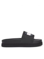Tommy Jeans Klapki Tjw Elevated Flatform Slide EN0EN02451 Czarny. Czarne klapki damskie Tommy Jeans, bez wzorów, z jeansu, bez obcasa. Za 169.99 zł.