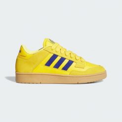 Buty Rapid Court Low. Niebieskie buty sportowe na co dzień damskie Adidas, bez wzorów, do koszykówki. W wyprzedaży za 231.30 zł.