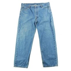Jeansy męskie Levi Strauss 550 Relaxed. Niebieskie jeansy męskie Levi's. Za 114.98 zł.