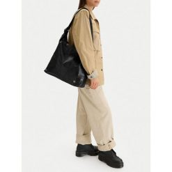 Torebka G-Star Raw. Czarne torebki klasyczne damskie G-Star Raw, bez wzorów, bez dodatków. Za 229.99 zł.