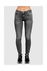 GUESS Szare jeansy damskie z brokatem. Szare jeansy damskie Guess. W wyprzedaży za 349.99 zł.
