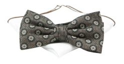 Mucha Jedwabna Brązowa w Kwiatki z Białą Poszetką, Elegancka, Męska -CHATTIER. Białe krawaty i muchy męskie Chattier, bez wzorów, z jedwabiu, eleganckie. Za 79.00 zł.