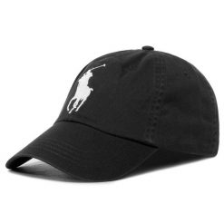 Czapka z daszkiem Polo Ralph Lauren. Czarne czapki z daszkiem damskie Polo Ralph Lauren, bez wzorów. Za 319.99 zł.