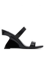 Tenisówki Lacoste Model T-clip Set Kolor Biały. Białe trampki i tenisówki męskie Lacoste, bez wzorów, z gumy, bez zapięcia. Za 546.00 zł.