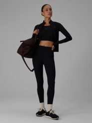 Damskie legginsy do jogi z wykończeniem szybkoschnącym. Czarne legginsy damskie 4f, l, bez wzorów, z elastanu. Za 179.99 zł.