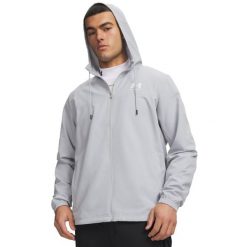 Under Armour RIVAL WVN WINDBREAKER Kurtka męska. Szare kurtki męskie Under Armour, l, bez wzorów, z poliesteru, sportowe, bez kaptura. Za 194.99 zł.