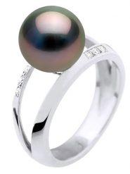 ATELIERS SAINT GERMAIN Złoty pierścionek z diamentami i perłą rozmiar: 54. Białe pierścionki damskie ATELIERS SAINT GERMAIN, z diamentem, złote. Za 3,871.99 zł.