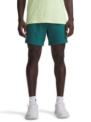 Under Armour Szorty sportowe w kolorze zielonym rozmiar: M. Zielone szorty męskie Under Armour, bez wzorów, z materiału, sportowe. Za 104.95 zł.