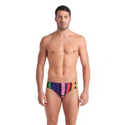 Kąpielówki Arena Painters Stripe Swim Briefs. Czarne kąpielówki męskie Arena, m, bez wzorów, do pływania. Za 119.99 zł.