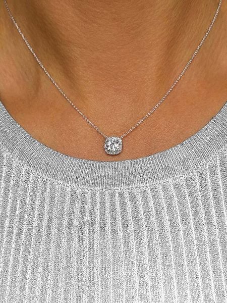 DI GIORGIO Srebrny naszyjnik z elementem ozdobnym - dł. 40 cm rozmiar: onesize. Szare naszyjniki damskie DI GIORGIO, srebrne. Za 147.91 zł.