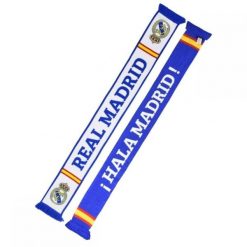 Real Madryt szalik kibica dwustronny Double Knitted 1ST wielokolorowy. Białe szaliki i kominy damskie Real Madrid, bez wzorów, z materiału. Za 119.00 zł.
