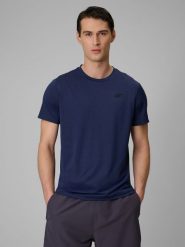 4F Koszulka treningowa regular szybkoschnąca męska - granatowa M. Niebieskie t-shirty sportowe męskie 4f, m, ze skóry, bez ramiączek, na fitness i siłownię. Za 89.99 zł.
