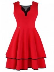 Sukienka Model Donna Red - Jersa. Czerwone sukienki damskie Jersa, plus size, bez wzorów, z elastanu, bez kołnierzyka, plus size, bez ramiączek, midi, dopasowane. Za 376.65 zł.