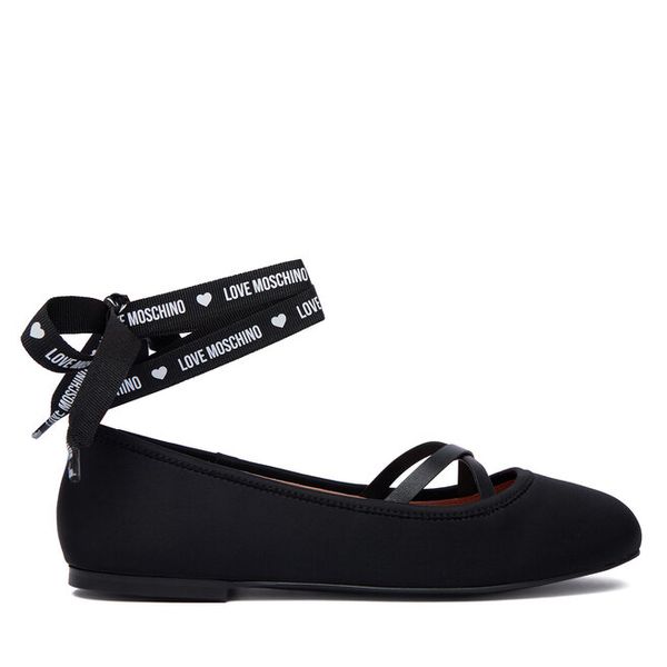 Baleriny LOVE MOSCHINO. Czarne baleriny damskie Love Moschino, bez wzorów, bez obcasa. Za 859.99 zł.