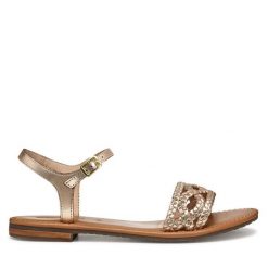 Sandały Geox. Żółte sandały damskie Geox, bez wzorów, bez obcasa, na płaskiej podeszwie. Za 329.99 zł.