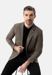 Marynarka w pepitkę JB-ABIS. Brązowe marynarki męskie Volcano, bez wzorów, z dzianiny. Za 349.99 zł.