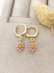 Atelier MIU Pozłacane kolczyki-kreole rozmiar: onesize. Różowe kolczyki damskie atelier MIU, metalowe. Za 69.75 zł.