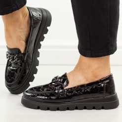 Czarne skórzane mokasyny damskie Filippo Dp8004/26. Czarne mokasyny damskie Filippo, z jeansu. Za 279.00 zł.