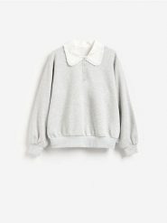Bluza z ozdobnym kołnierzem - jasnoszary. Szare bluzy bez kaptura damskie Reserved, l, z bawełny. Za 119.99 zł.