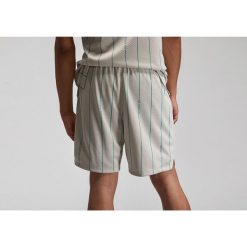 Spodenki męskie nike air jordan essentials printed shorts light orewood brown. Brązowe szorty męskie Nike, bez wzorów, sportowe. Za 249.00 zł.