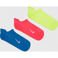 Nike - Skarpetki (3-Pack). Skarpetki damskie Nike, bez wzorów, z bawełny. Za 49.90 zł.