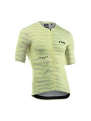 Koszulka rowerowa mtb gravel NORTHWAVE Blade Jersey żółty. Żółte t-shirty sportowe męskie Northwave, na lato, l, z jersey, bez ramiączek, na fitness i siłownię. Za 216.00 zł.