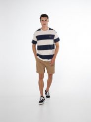 Koszulka męska Protest PRTKERIAN t-shirt. T-shirty męskie Protest, m, bez wzorów, z bawełny, bez kołnierzyka. Za 149.90 zł.