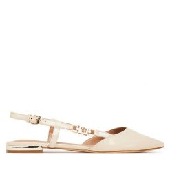 Sandały Guess. Sandały damskie Guess, z aplikacjami, bez obcasa, na płaskiej podeszwie. Za 449.99 zł.