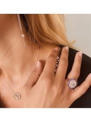 Les Petites Précieuses Pozłacany naszyjnik z elementem ozdobnym - dł. 39 cm rozmiar: onesize. Czerwone naszyjniki damskie Les Petites Précieuses, pozłacane. Za 157.35 zł.