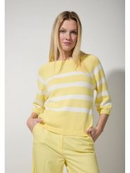 More & More Sweter w kolorze żółto-białym rozmiar: 40. Żółte swetry klasyczne damskie MORE & MORE, bez kołnierzyka. Za 109.52 zł.