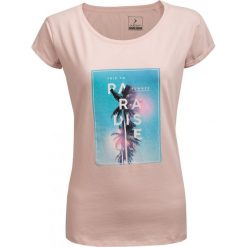 T-shirt damski TSD636 - jasny róż - Outhorn. Czerwone t-shirty damskie Outhorn, bez wzorów, bez kołnierzyka. W wyprzedaży za 19.99 zł.