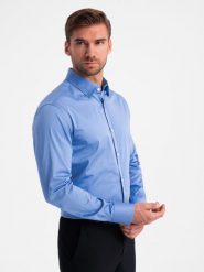 Klasyczna męska koszula SLIM FIT z satynowej tkaniny – niebieska V2 OM-SHOS-0176 - XXL. Niebieskie koszule męskie Ombre Clothing, l, bez wzorów, z bawełny, bez kołnierzyka, bez ramiączek. W wyprzedaży za 119.99 zł.
