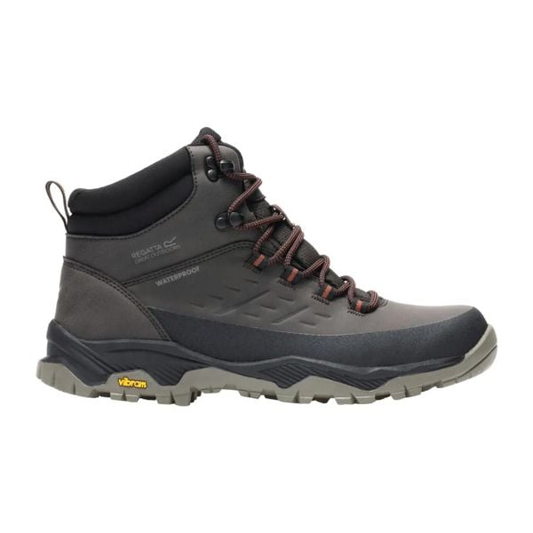 Buty trekkingowe Regatta Blake. Brązowe buty trekkingowe męskie Regatta, z neoprenu, bez zapięcia, trekkingowe. Za 460.00 zł.