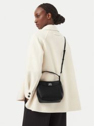 Calvin Klein Torebka Mix Media Crossbody LV04F3885G Czarny. Czarne torebki klasyczne damskie CALVIN KLEIN, bez wzorów, ze skóry, bez dodatków. Za 489.99 zł.