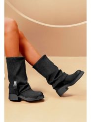 C'M Botki w kolorze czarnym rozmiar: 38. Czarne botki damskie C'M, bez obcasa, bez zapięcia. Za 152.99 zł.