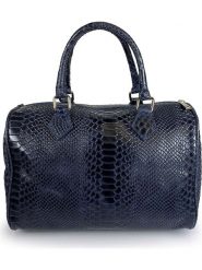 Florence Bags Skórzana torebka w kolorze granatowym - 30 x 22 x 17 cm rozmiar: onesize. Niebieskie torebki klasyczne damskie Florence Bags, bez wzorów, z materiału, bez dodatków. Za 298.67 zł.