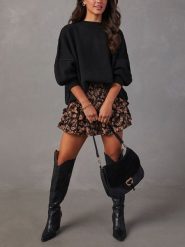 Milan Kiss Sweter w kolorze czarnym rozmiar: M. Czarne swetry klasyczne damskie Milan Kiss, m, ze splotem, bez kołnierzyka. Za 195.77 zł.