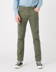 WRANGLER GREENSBORO MĘSKIE SPODNIE JEANSOWE MILITARE GREEN W15Q71G40 112319944. Zielone spodnie sportowe męskie Wrangler, z bawełny. Za 209.99 zł.