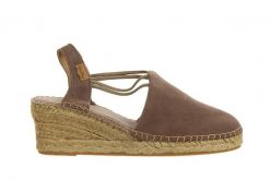 Sandały Toni Pons Tremp Taupe 204015, Beżowy, - 39. Brązowe sandały damskie Toni Pons, bez wzorów, z bawełny, bez obcasa. W wyprzedaży za 206.10 zł.